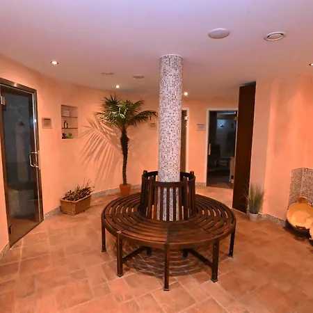 Bernstein Mare Luxor Penthouse 01 Apartament *